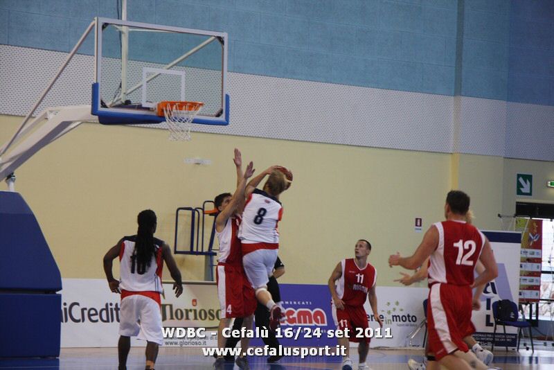 110922 basket 027_tn.jpg